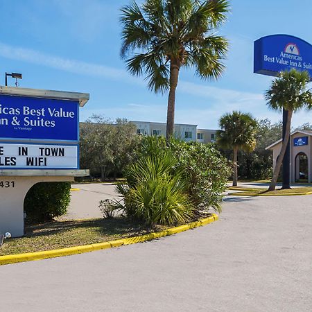 Americas Best Value Inn & Suites Melbourne Exterior photo